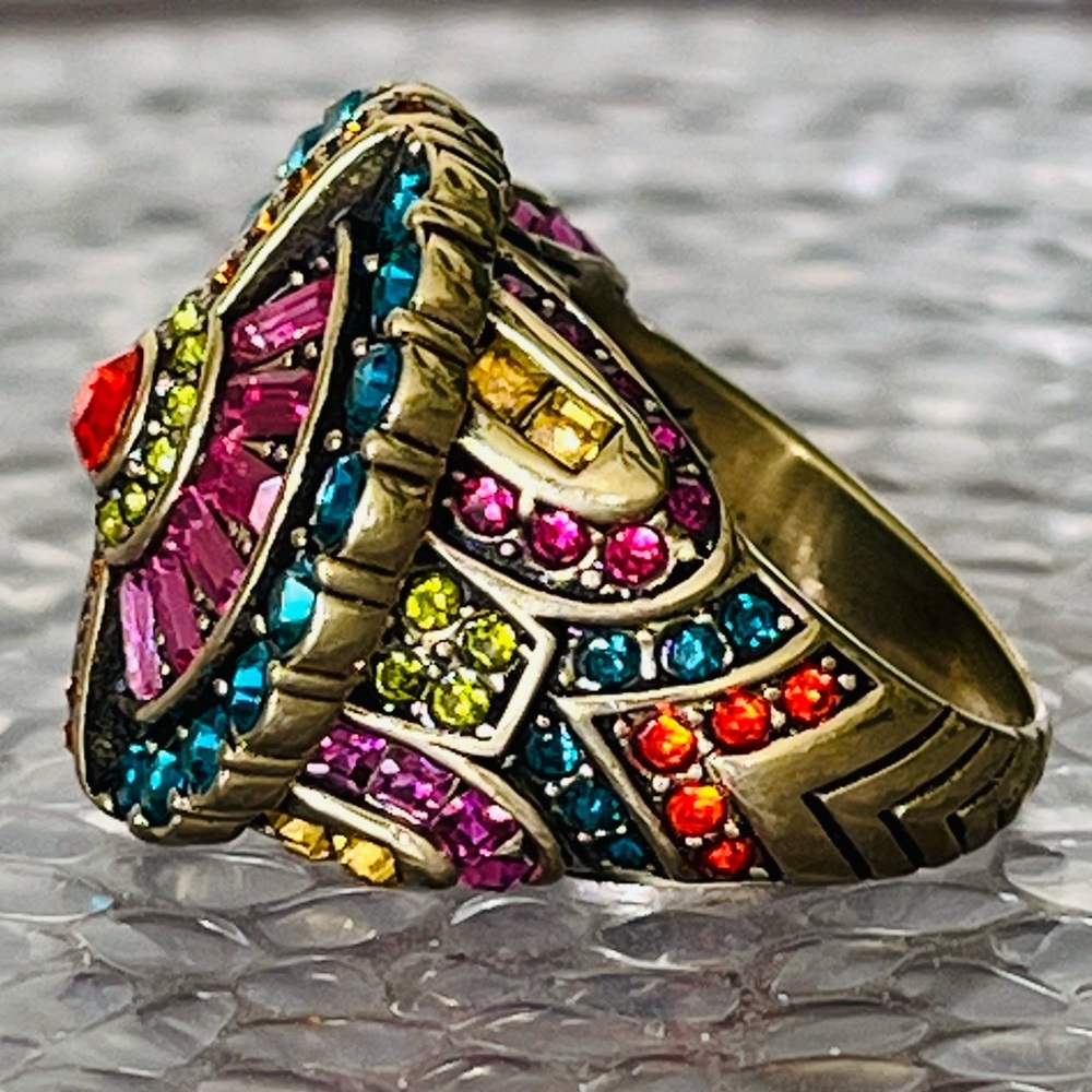 Heidi Daus SIZE 8 Statement Ring 🆕 “Guilty Pleasure” in black ring box - Picture 5 of 10
